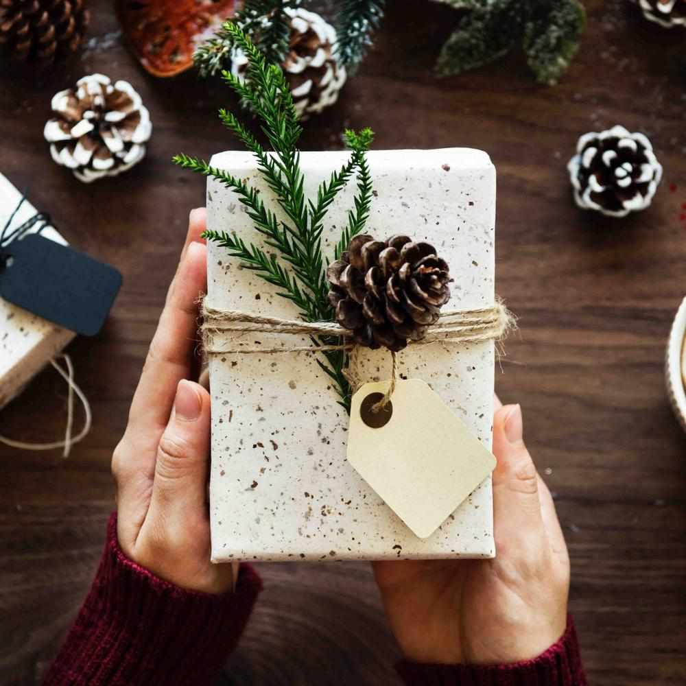 9 Tips To Get Your Home Ready For Christmas-Abstract House