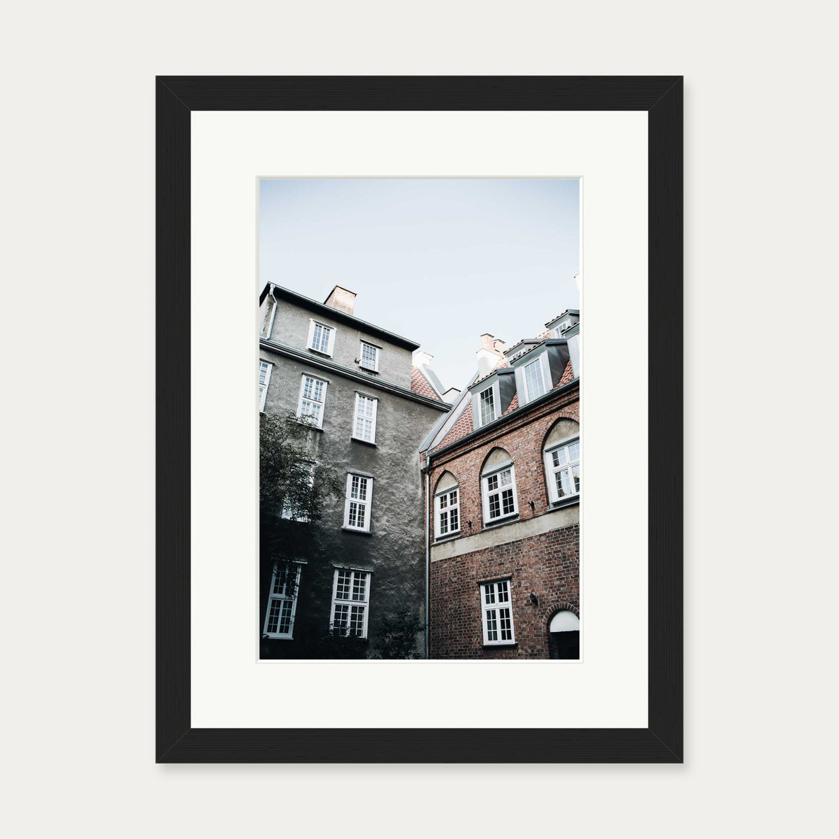 Amsterdam Architecture Art Print — 30 x 40 cm — Black Frame