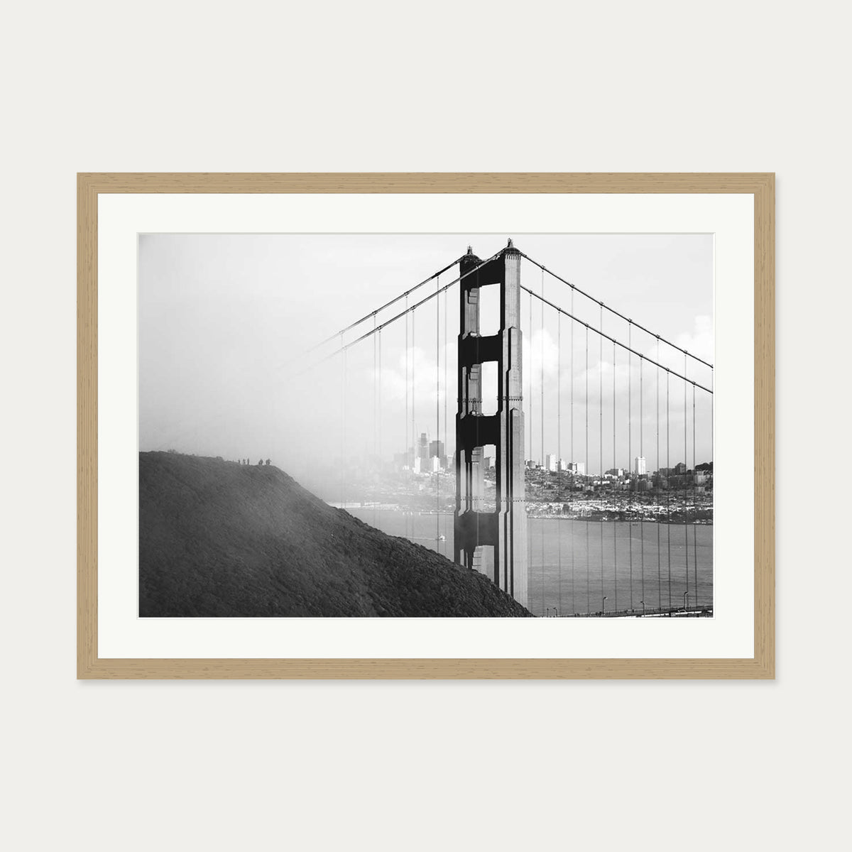 Golden Gate Bridge Art Print — 50 x 70 cm — Oak Frame