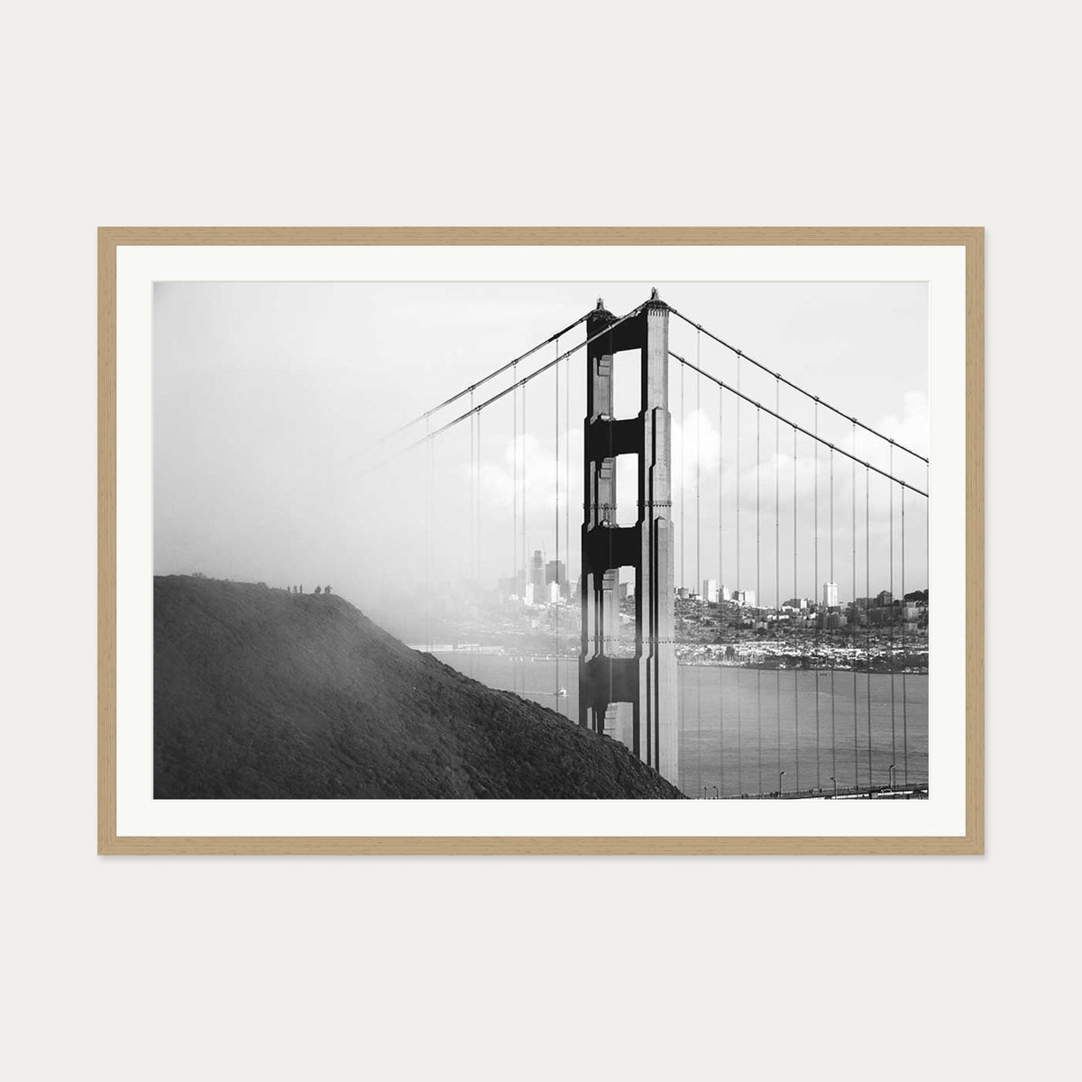 Golden Gate Bridge Art Print — 70 x 100 cm — Oak Frame