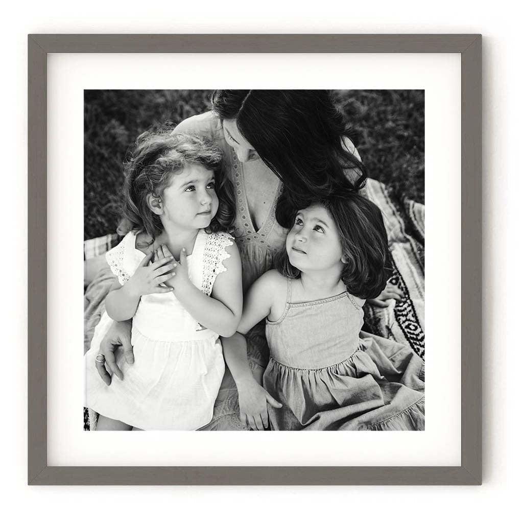 Print Your Photo - Framed 40x40cm Print Your Photo - Abstract House