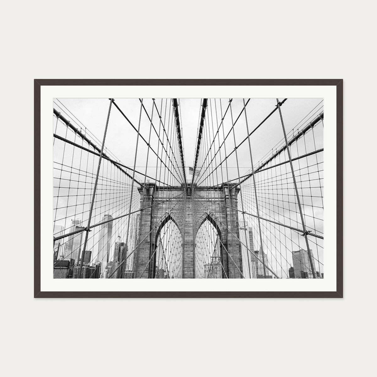 Brooklyn Bridge black & White Wall Art Print — 70 x 100 cm — Brown Frame