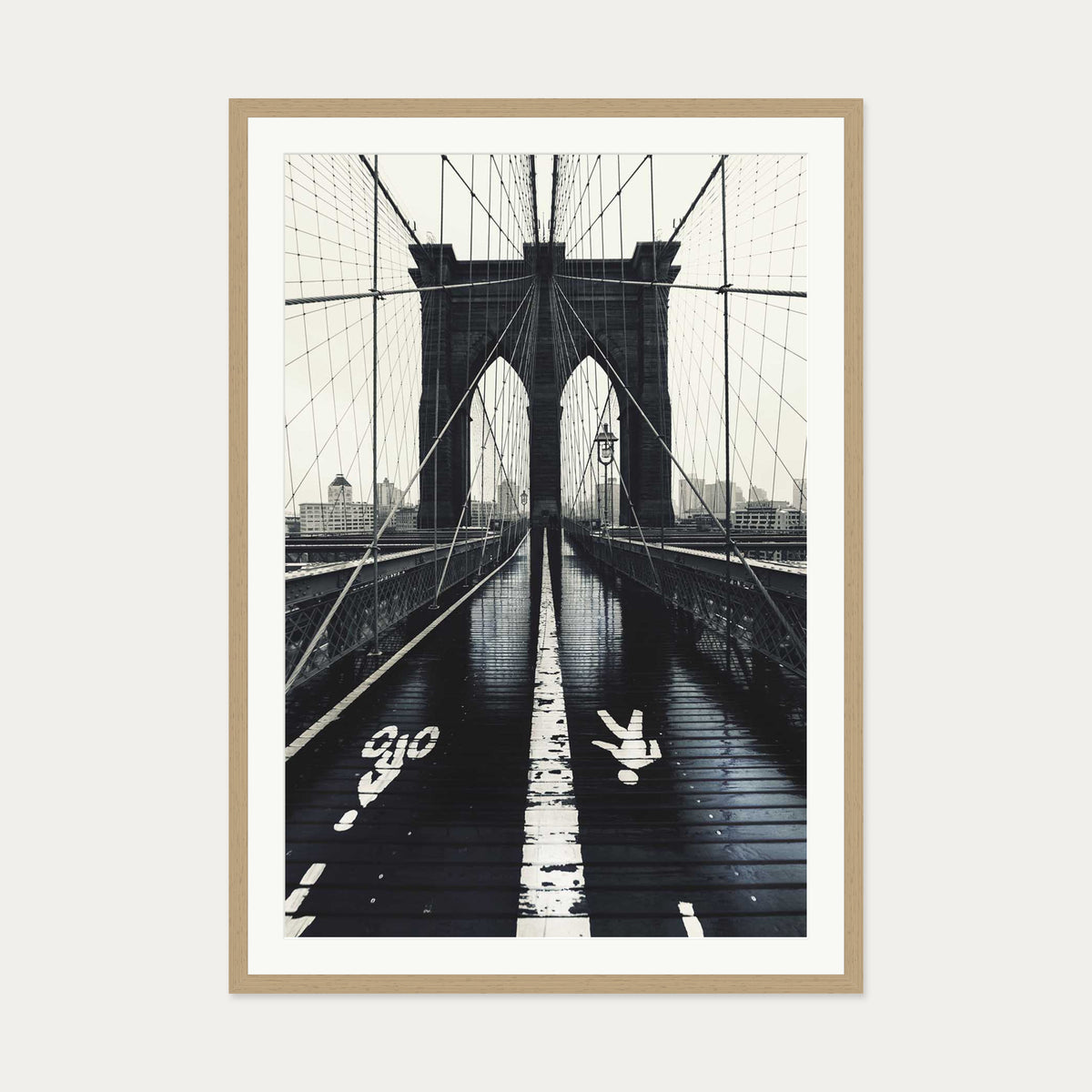 Brooklyn Bridge Wall Art Print — 70 x 100 cm — Oak Frame