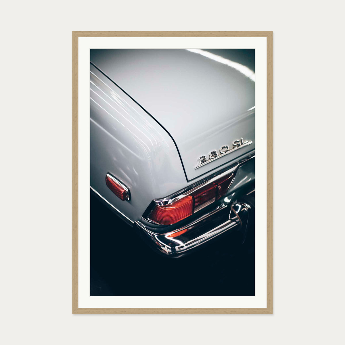 Classic Mercedes Wall Art Print — 70 x 100 cm — Oak Frame