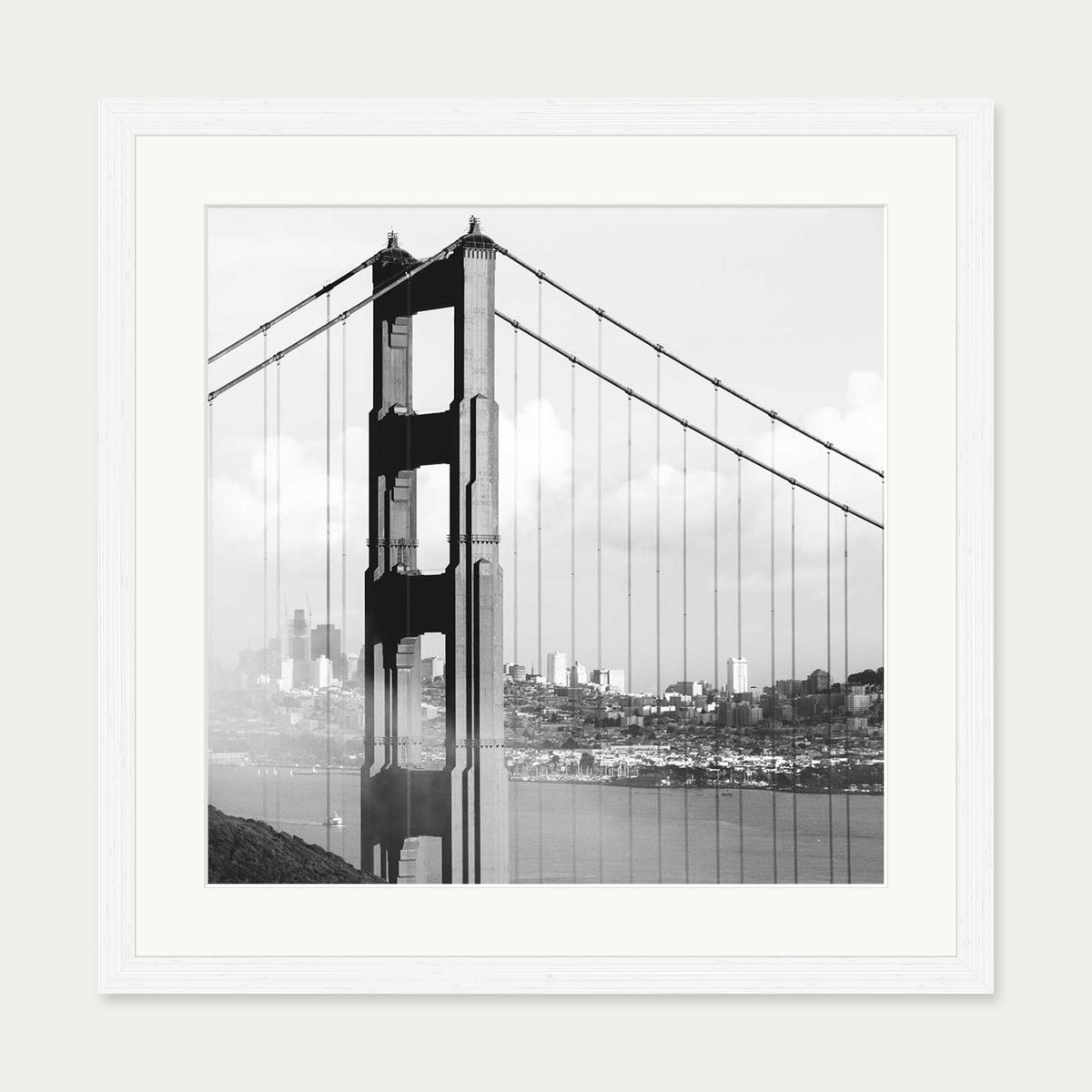 Golden Gate Bridge Art Print — 50 x 50 cm — White Frame