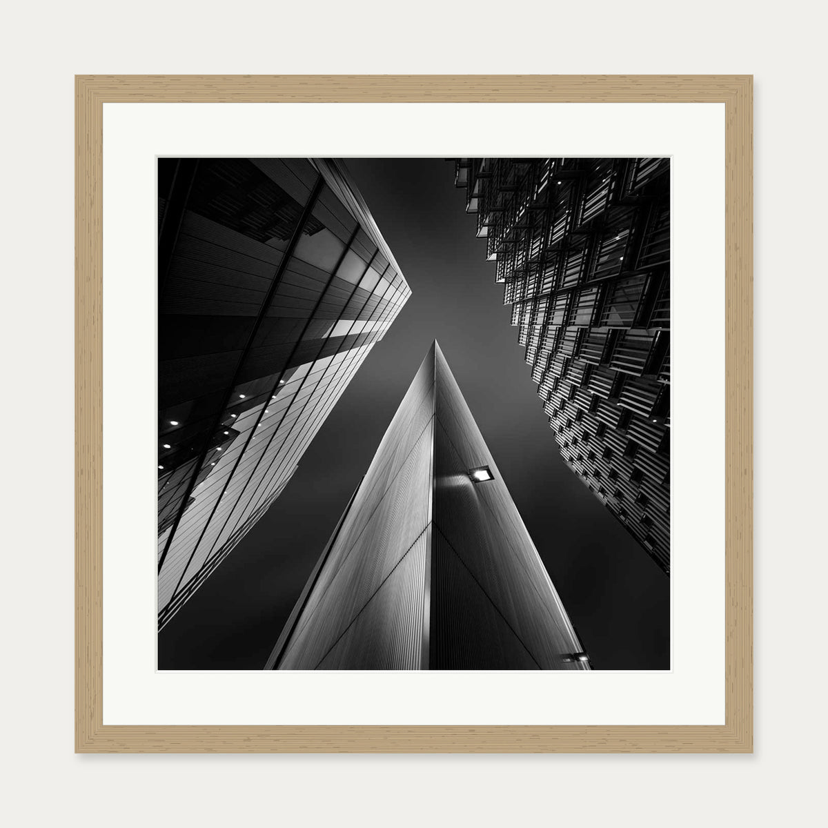 London Sky Wall Art Print — 50 x 50 cm — Oak Frame