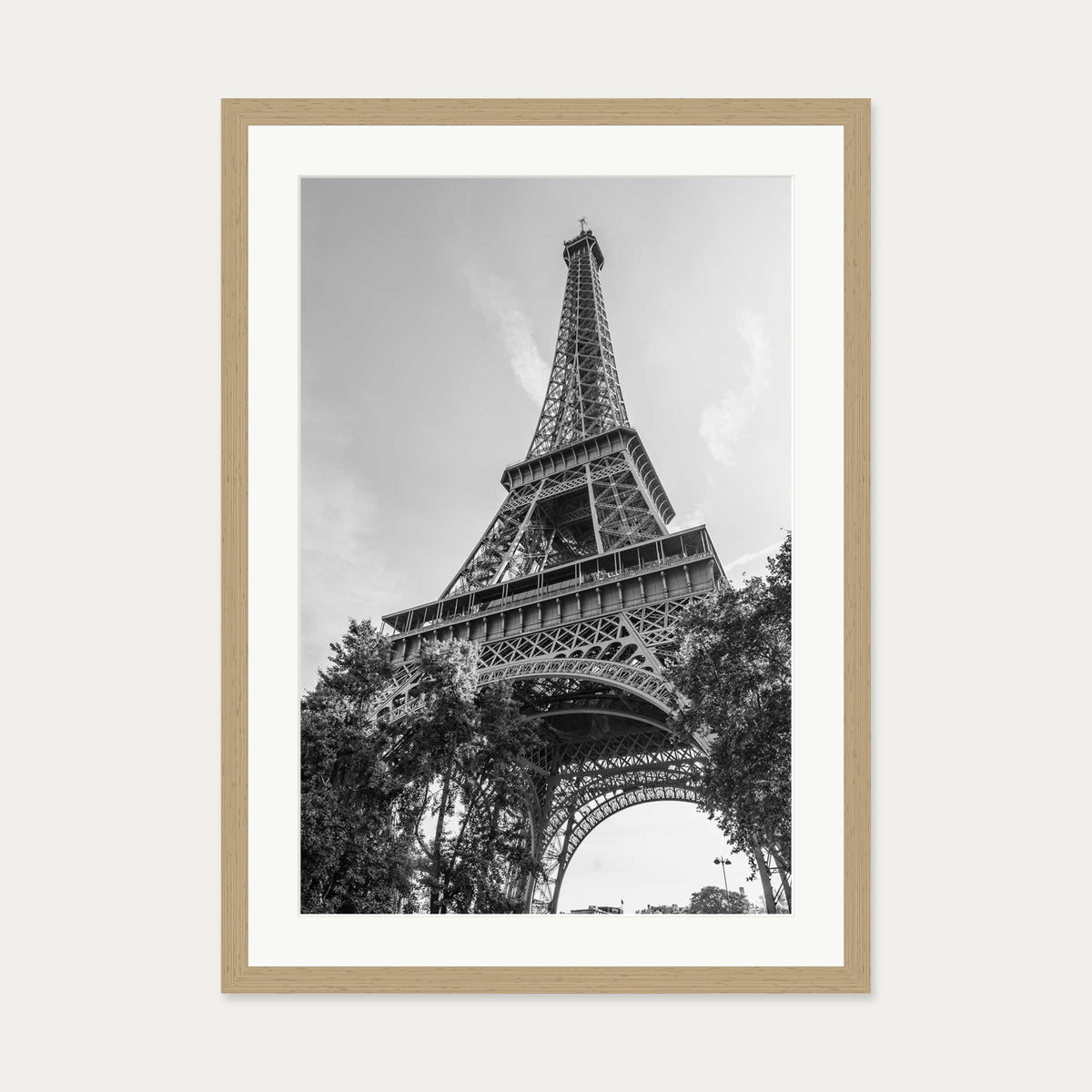 Monochrome Eiffel Tower Wall Art Print — 50 x 70 cm — Oak Frame