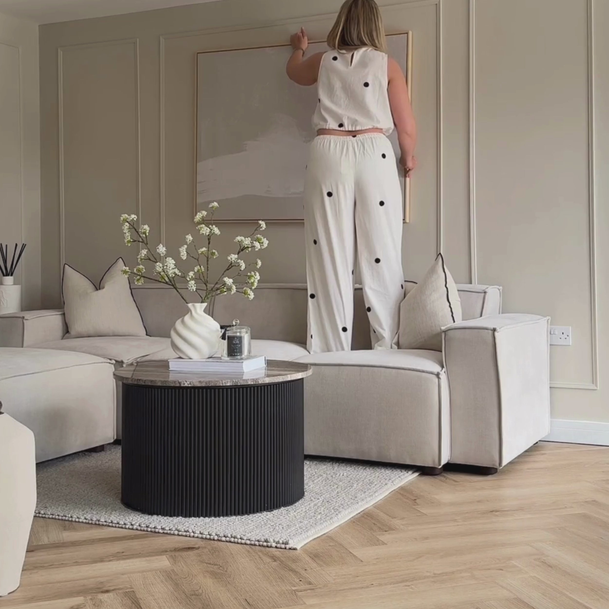 Load video: Abstract-House-Video