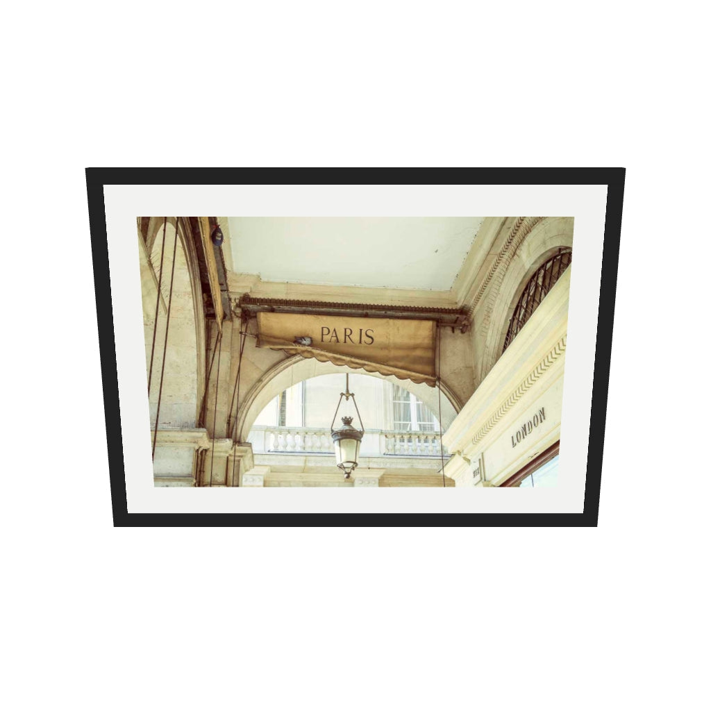 [ah-ar-v1:48b49c39b918eedaf18c1ac5] From Paris With Love Poster — 50 x 70 cm, black frame (AR scale)